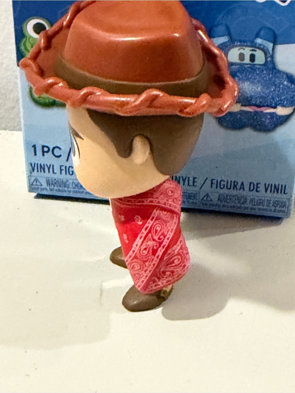 Funko Toy Story 5 Woody Vinyl Figure with Red Bandana and Brown Hat - Picture 5 of 8